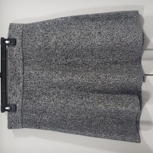 Women's Loft Skirt Size Large Black